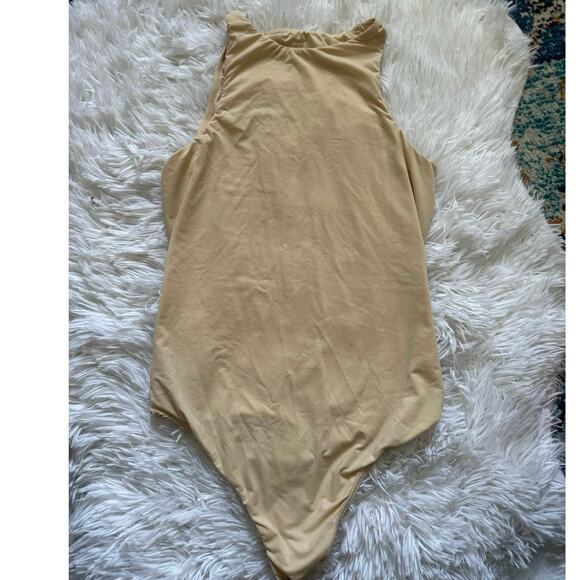 Skims Fits Everybody High Neck Bodysuit Limited Edition Mica Women's Size Small - Picture 4 of 7